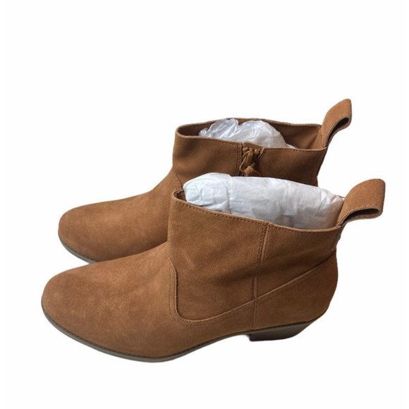 vionic boots vera
